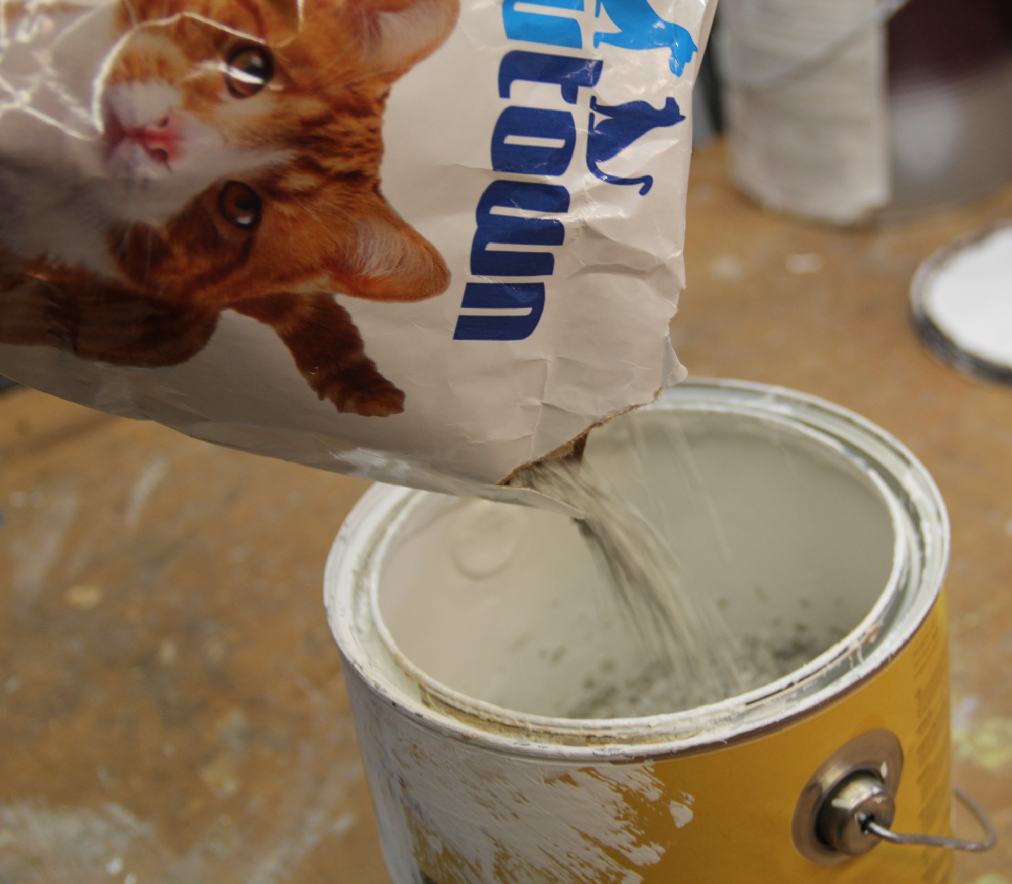 Hazardous Material, Contaminated Cat Litter